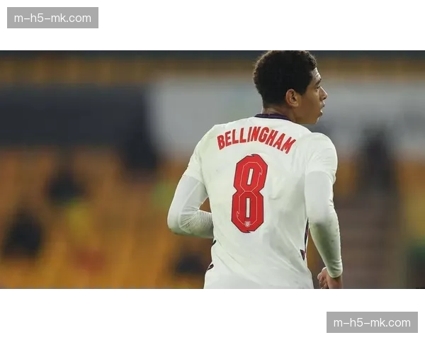 英格兰双刃剑 贝林厄姆前插时机决定中场控制力度